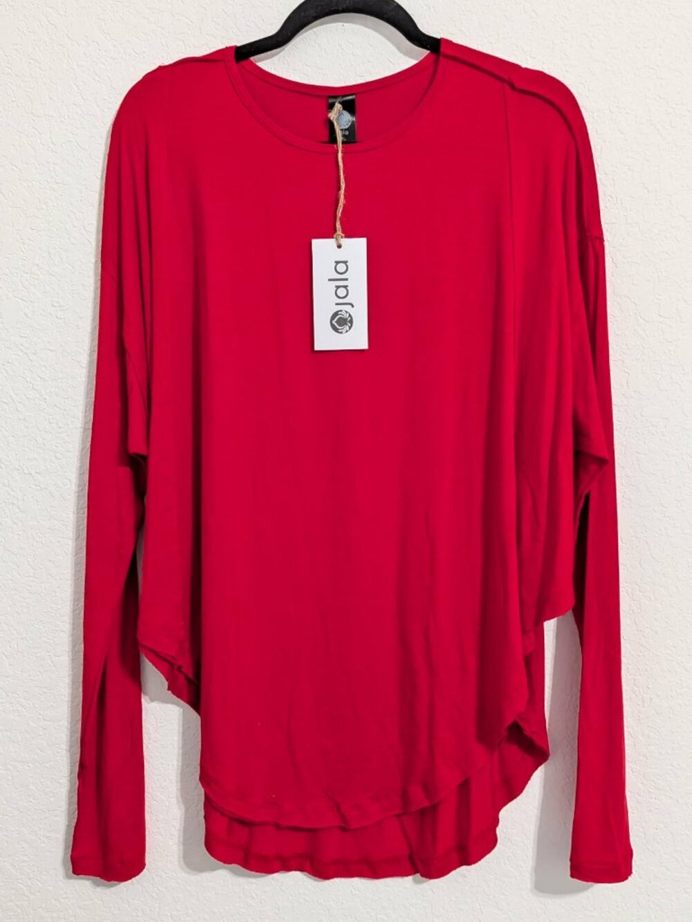 Jala Women's Wildflower Red Flow Top NWT (XL)